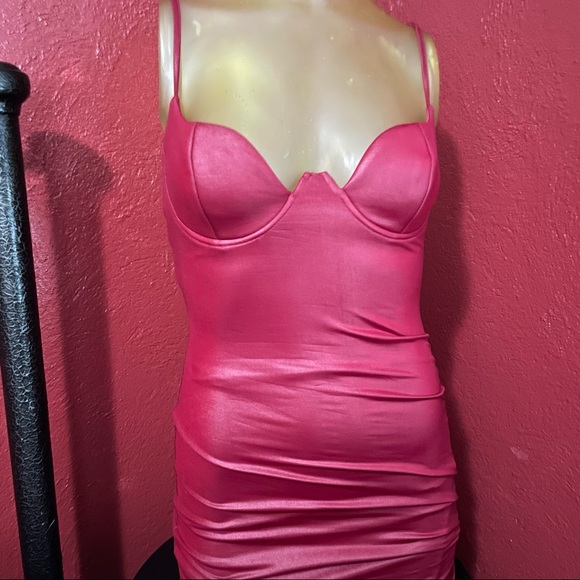 Red body con midi dress - Picture 1 of 12